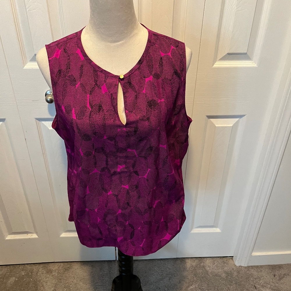 Ellen Tracy size L top
